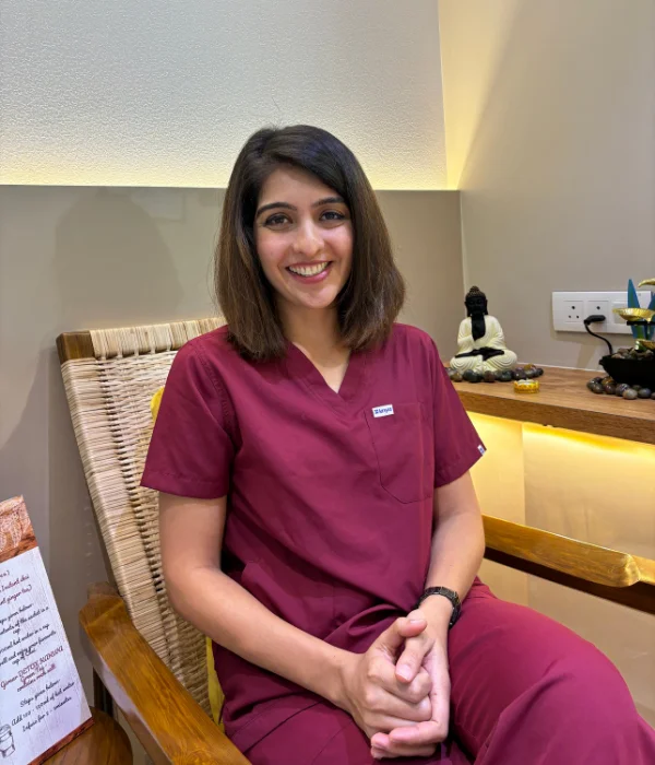 Dr. Esha Parikh - Chief Dentist of Plexus Dental Studio